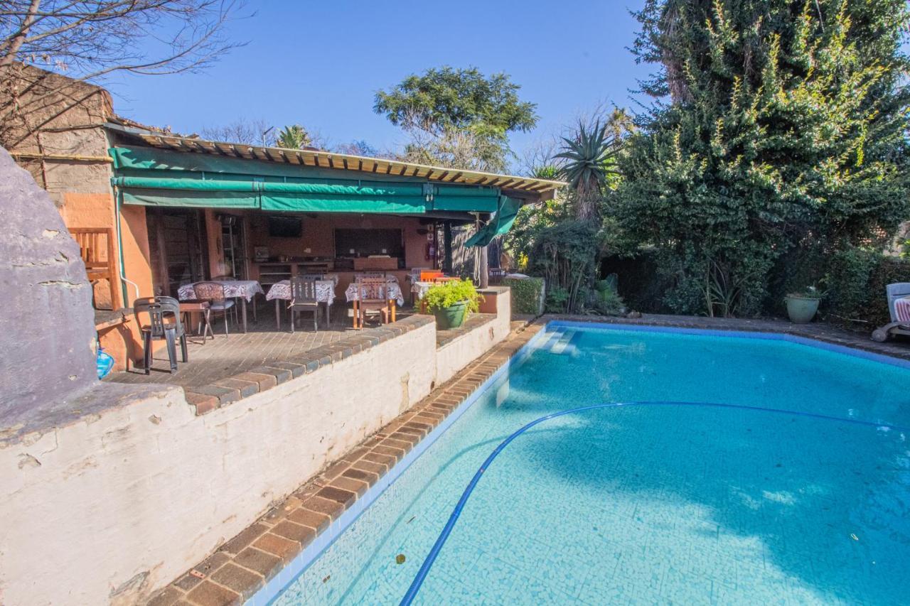 Charlie'S Spot - The Gardens Hotel Johannesburg Ngoại thất bức ảnh